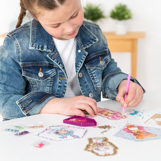 Totum NaNaNa Surprise Diamond Painting Set – Popjes & Bunnies Versieren (690+ Steentjes)